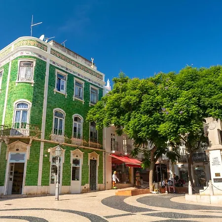 Modern Flat In Gated Complex With Pool #1927 *