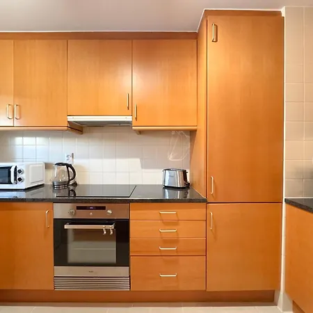 Modern Flat In Gated Complex With Pool #1927