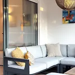 Modern Flat In Gated Complex With Pool #1927 Lagos