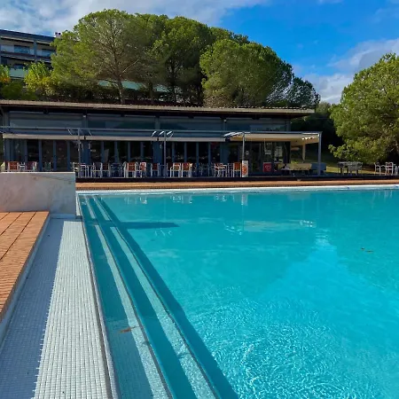 Apartmán Modern Flat In Gated Complex With Pool #1927 *