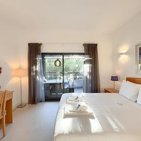 Modern Flat In Gated Complex With Pool #1927 Lejlighed